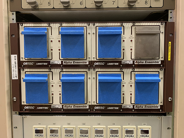 シリコン半導体検出器の写真